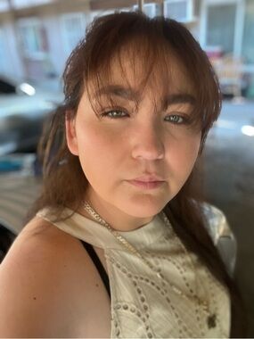 Meet your Posher, Rosy